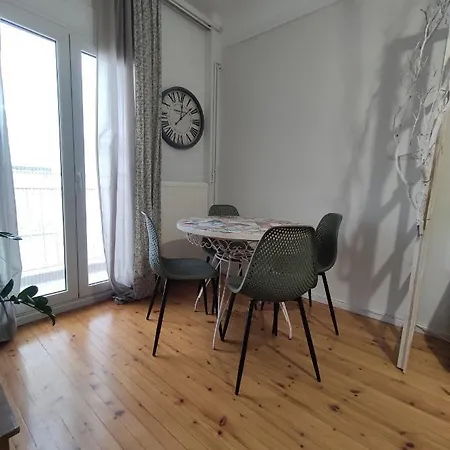 Aika Apartment, διαμέρισμα στο κέντρο, κοντά στη δεθ Θεσσαλονίκη