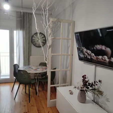 Διαμέρισμα Aika Apartment, διαμέρισμα στο κέντρο, κοντά στη δεθ *