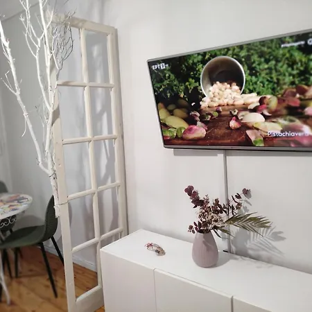 Διαμέρισμα Aika Apartment, διαμέρισμα στο κέντρο, κοντά στη δεθ Θεσσαλονίκη